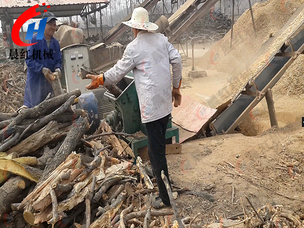 四川木材加工廠作業現場